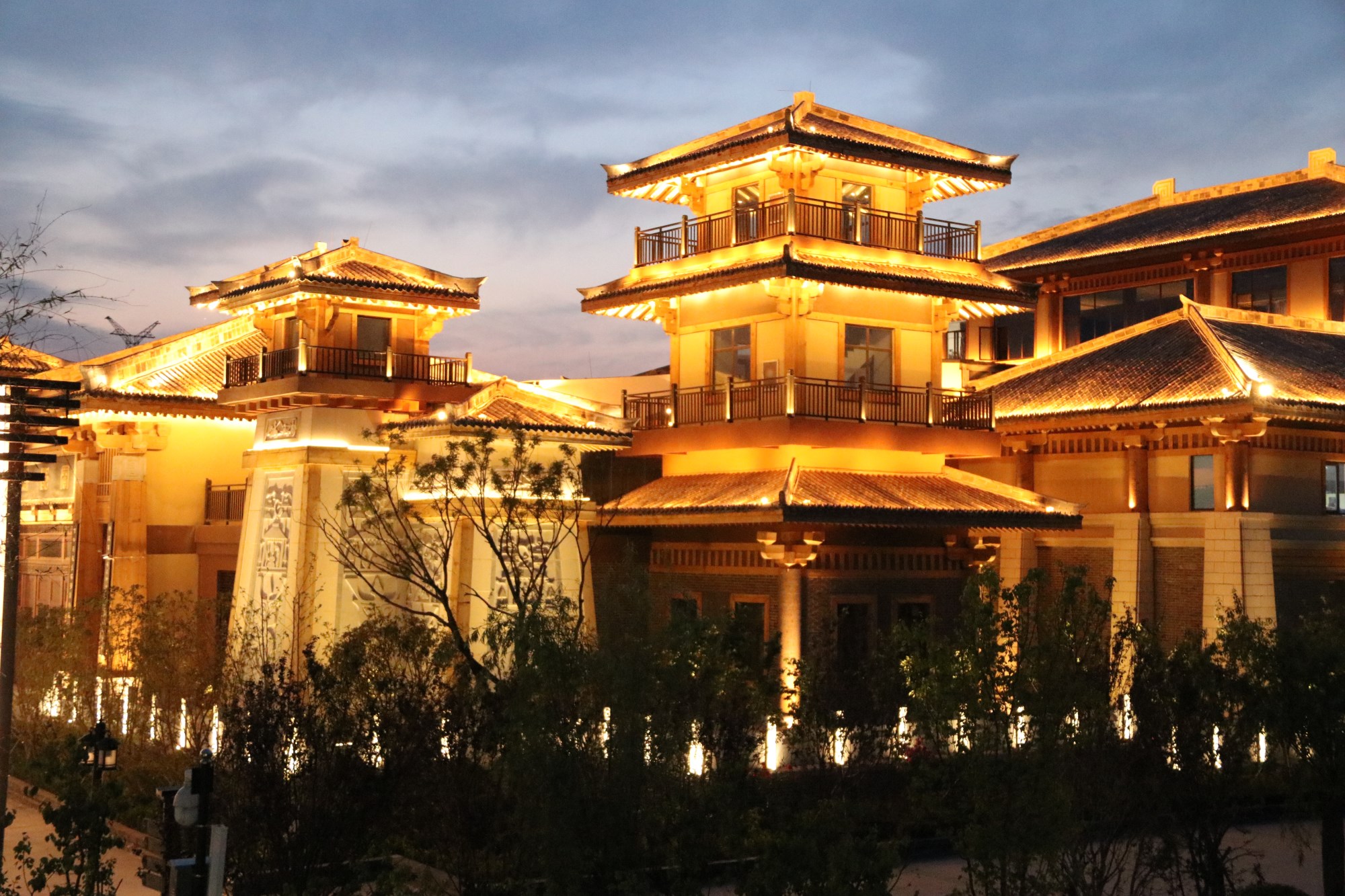 LED洗墻燈旅游景色外墻燈光的首選，那么它究竟有哪些好處？